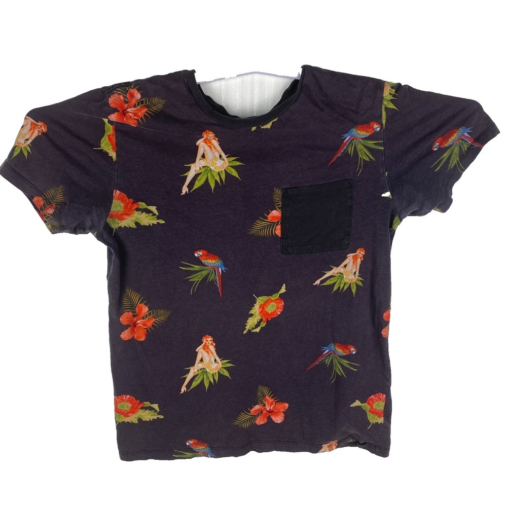 On The Byas‎ Men's Black Y2K Preppy Short Sleeve Printed Soft T-Shirt in Sz Med